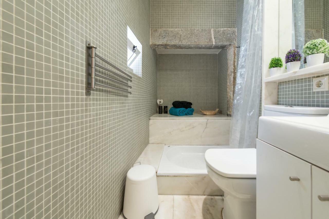 Cozy Apartment In Historic Center Lisbon Exterior photo